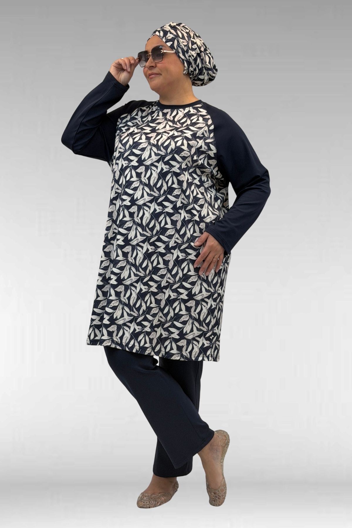 1742 Büyük Beden Uzunkol Tesettür Mayo Takım - Yaprak Desen Ekru