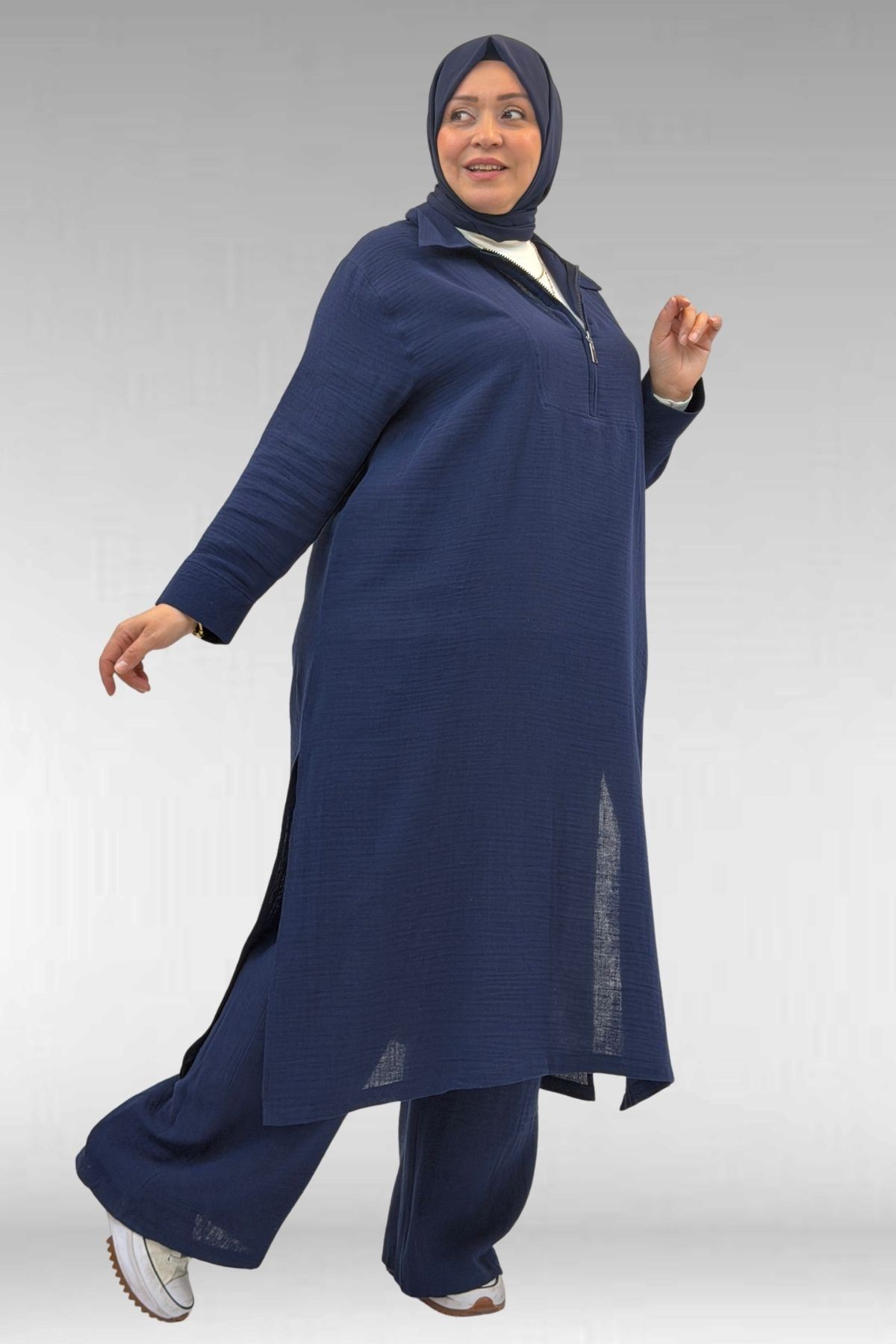 67026 Büyük Beden Erkek Yaka Yarım Fermuarlı Müslin Pantolonlu Takım - Lacivert