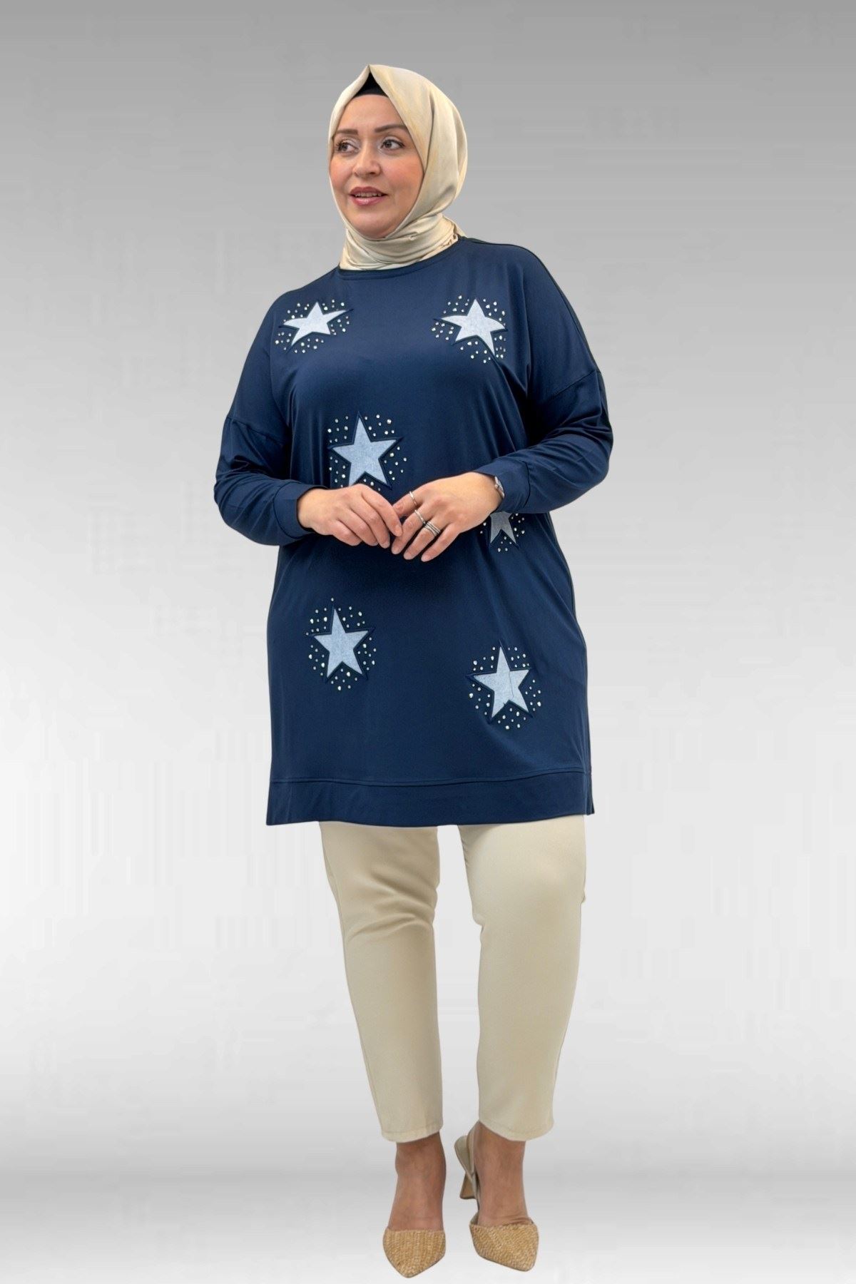 58013 Büyük Beden Önü Yıldız Ve Taş Detaylı Penye Tunik - İndigo