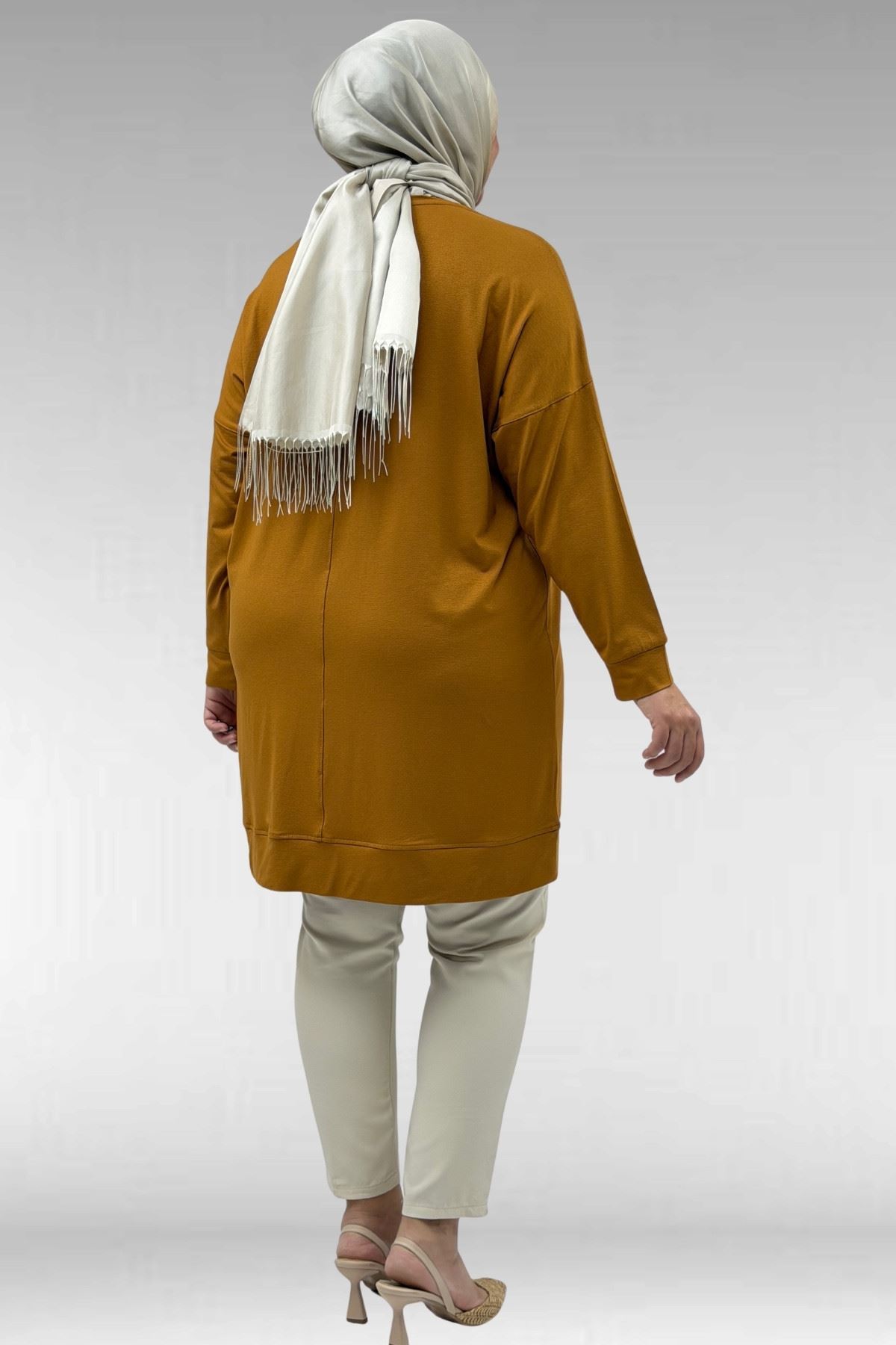 68027 Büyük Beden Yıldız Taş Baskılı Penye Tunik - Hardal