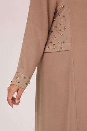 52013 Büyük Beden Taş Detaylı Krep Elbise - Vizon