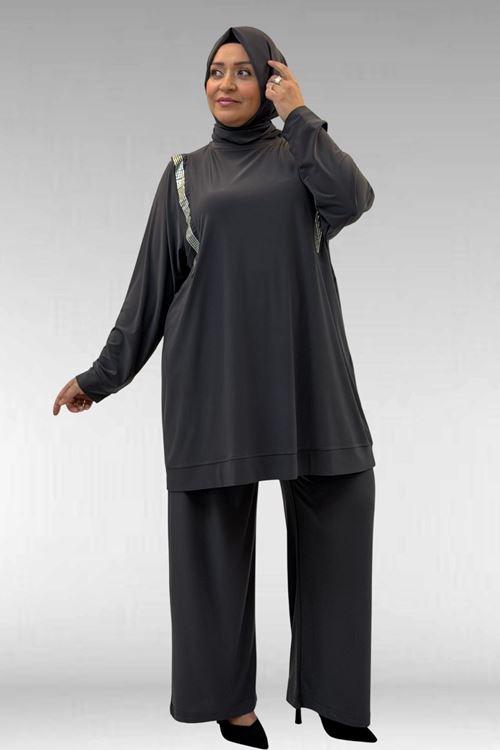 67022 Büyük Beden Omzu Taş Detaylı Sandy Pantolonlu Takım - Antrasit