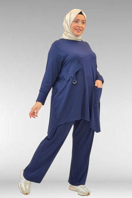 67040 Büyük Beden Cep Kapak Modelli D Halka Detaylı Penye Pantolonlu Takım - Lacivert