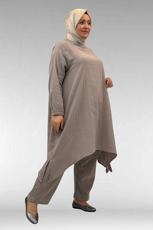 67044 Büyük Beden Asimetrik Kesim Pantolonlu Müslin Takım - Vizon