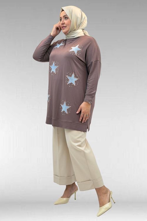 58013 Büyük Beden Önü Yıldız Ve Taş Detaylı Penye Tunik - Vizon